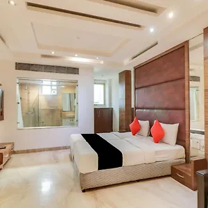 Townhouse 939 Gagan Near Satyam Inox Patel Nagar Neu-Delhi