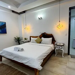 Avatar Living @safdarjung Enclave Дели